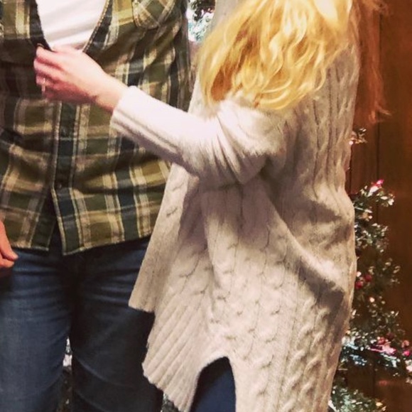 Free people Sweaters - Free people Cream Easy Cable knit!